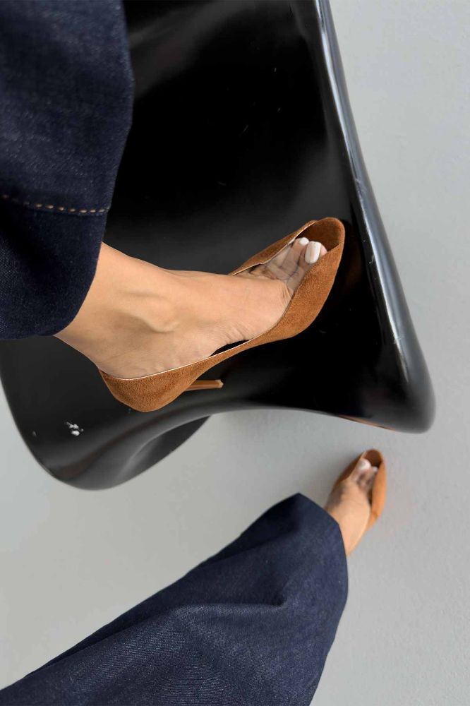 Loan Şeffaf Detaylı İnce Topuk 10 Cm Taba Süet Stiletto resmi
