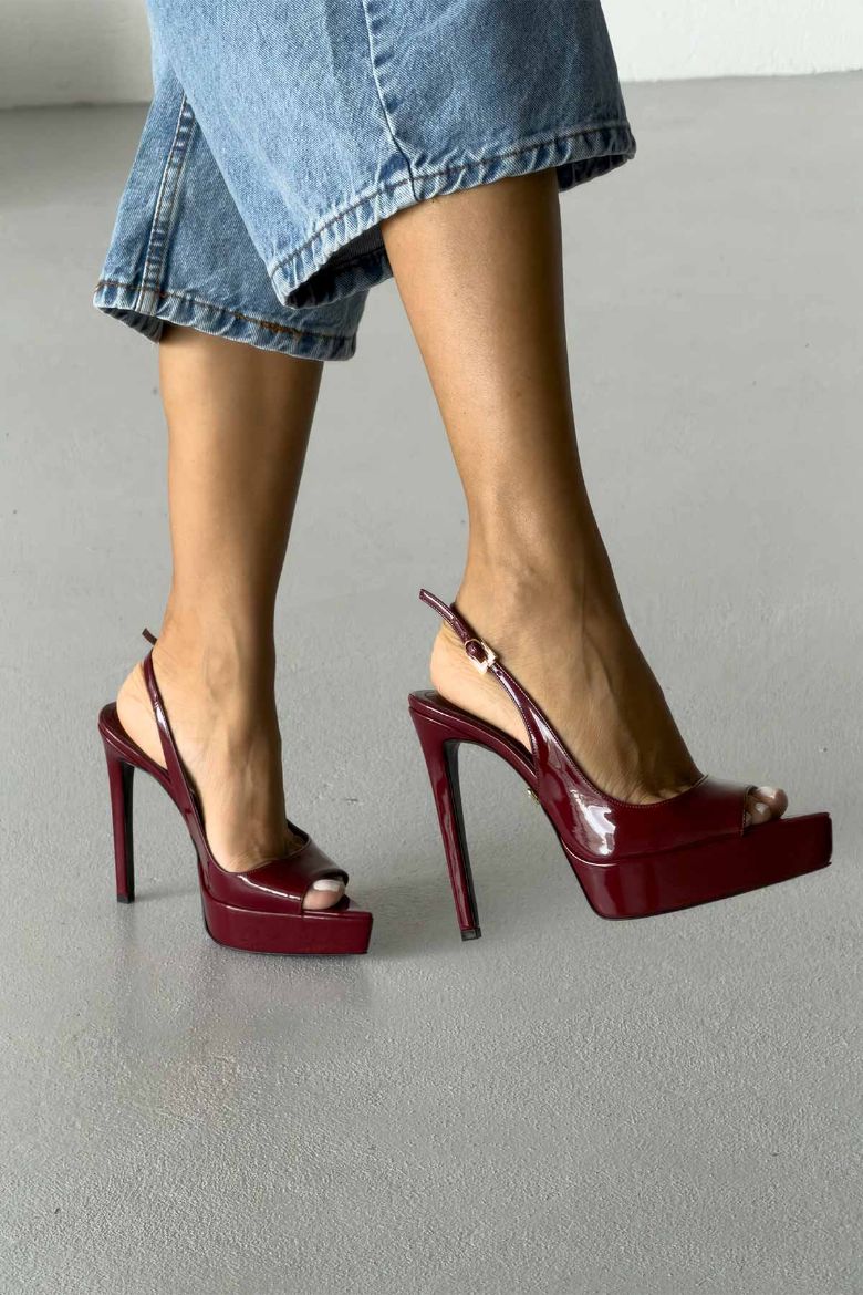 Heimdall Toka Detaylı İnce Topuk 13 Cm Bordo Rugan Platform resmi