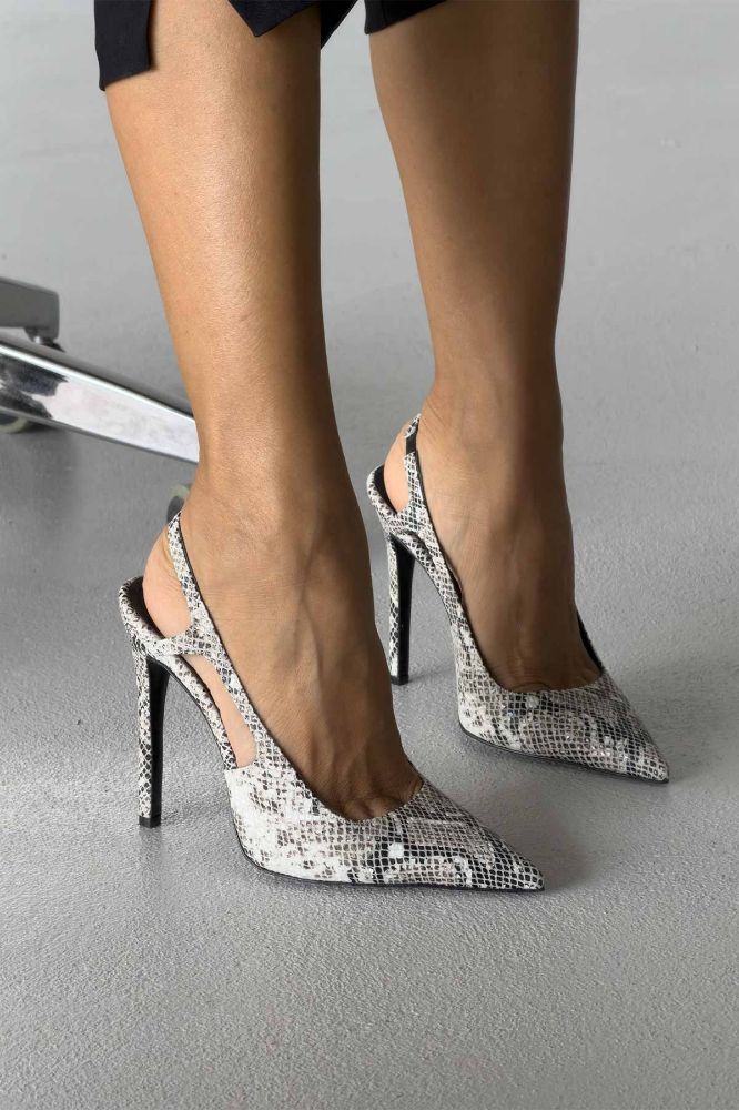Kindra İnce Topuk 12 Cm Siyah Beyaz Yılan Desenli Stiletto resmi