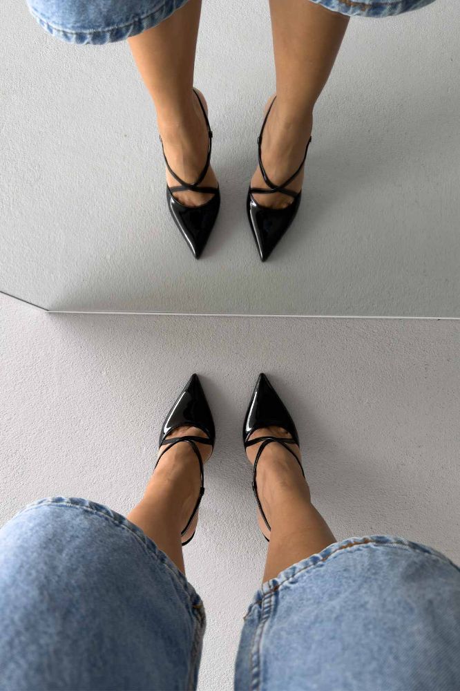 Stasia Bilekten Bantlı İnce Topuk 12 Cm Siyah Rugan Topuklu Ayakkabı resmi