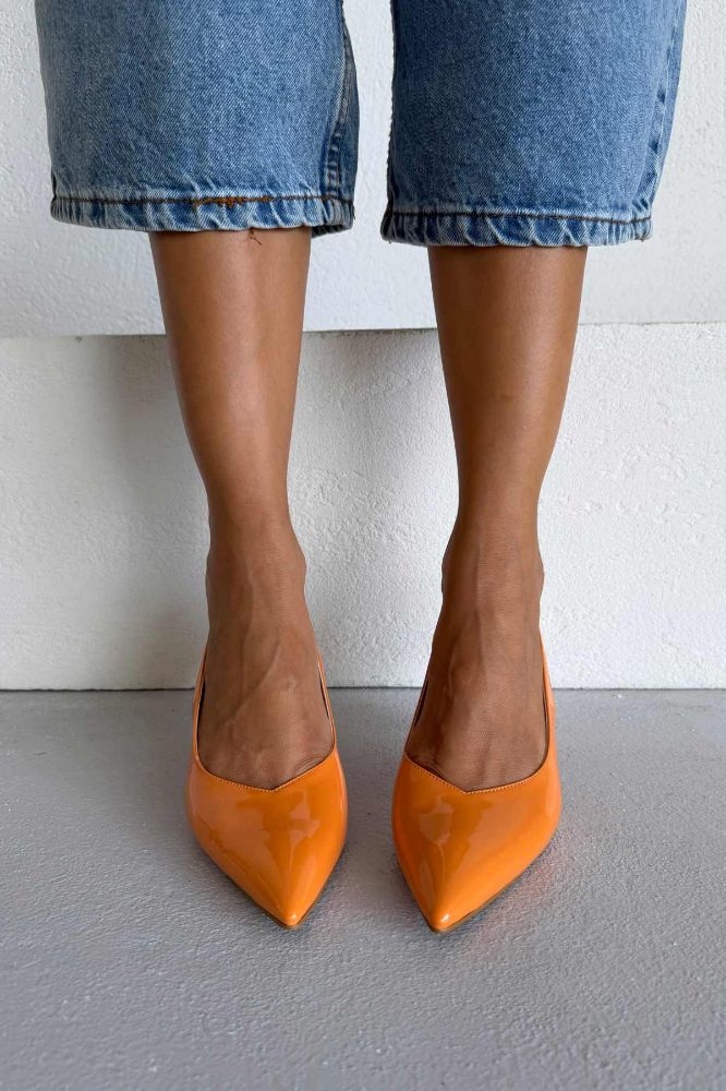 Cosy İnce Topuk 7 Cm Turuncu Rugan Stiletto resmi